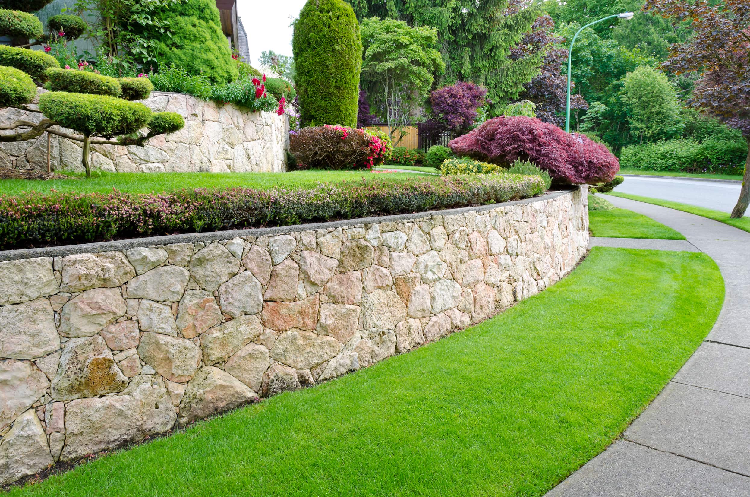 Providing best retaining walls Services in Garland, TX
